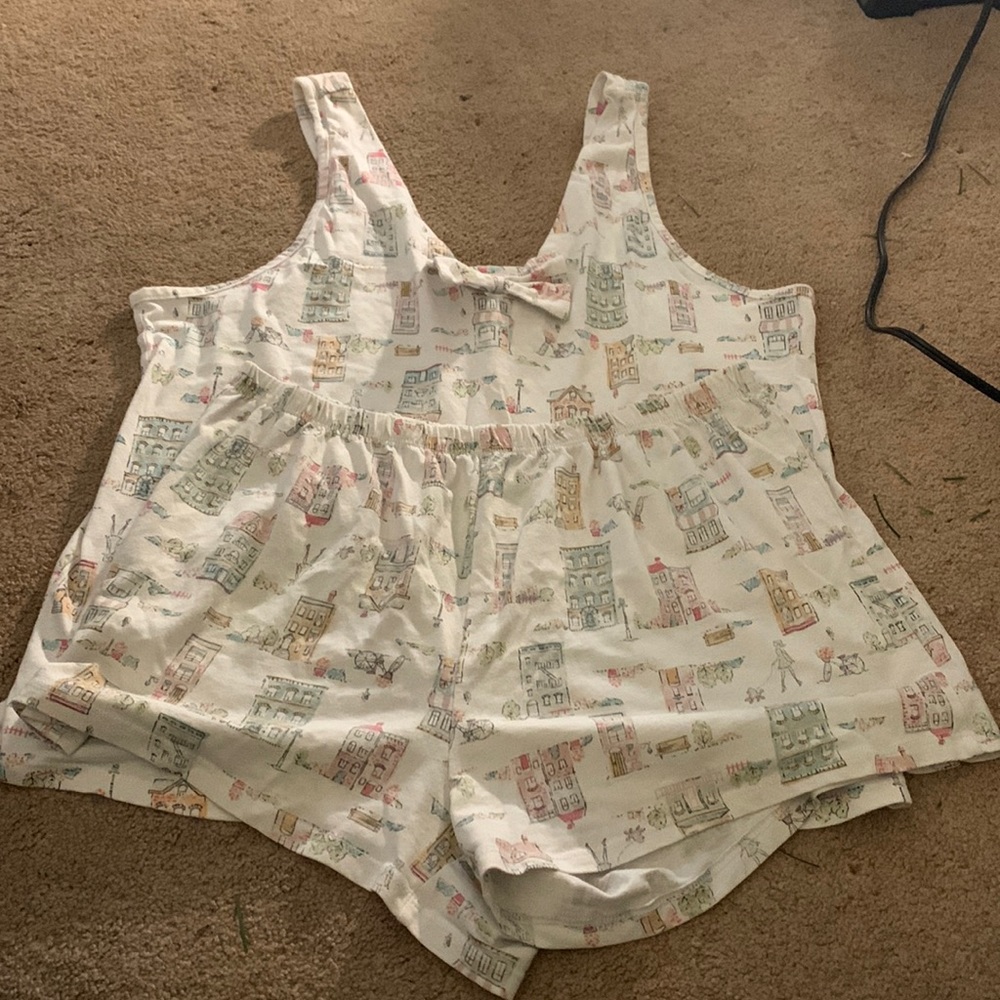 shorts and tank top pajama set